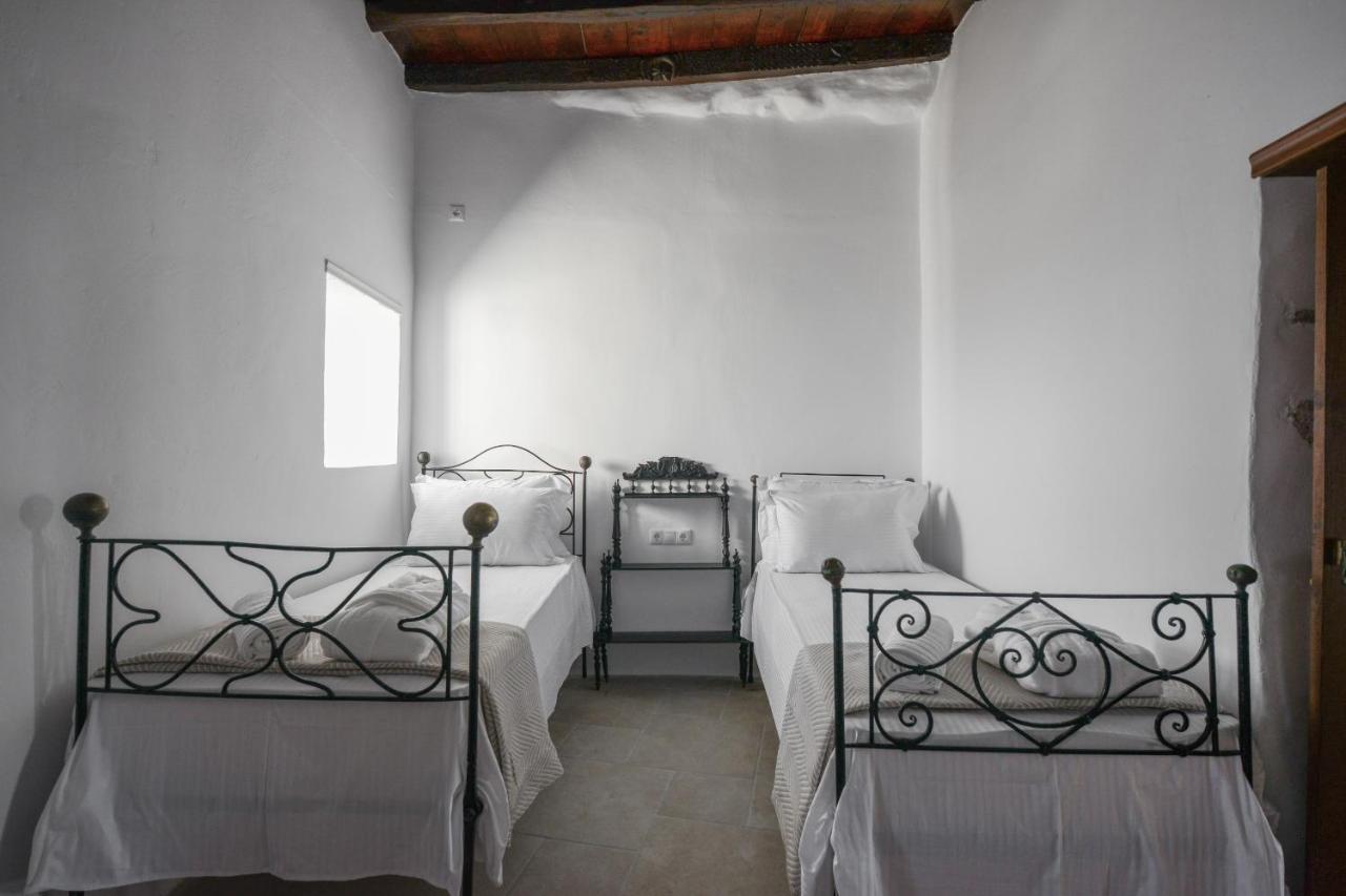 Castrum Traditional Sunset Suites Plaka  外观 照片