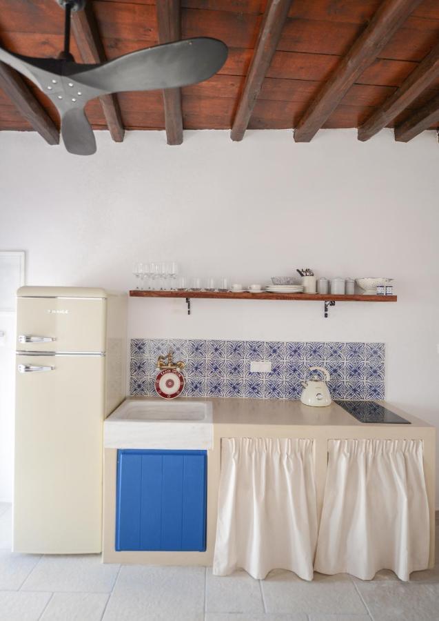 Castrum Traditional Sunset Suites Plaka  外观 照片
