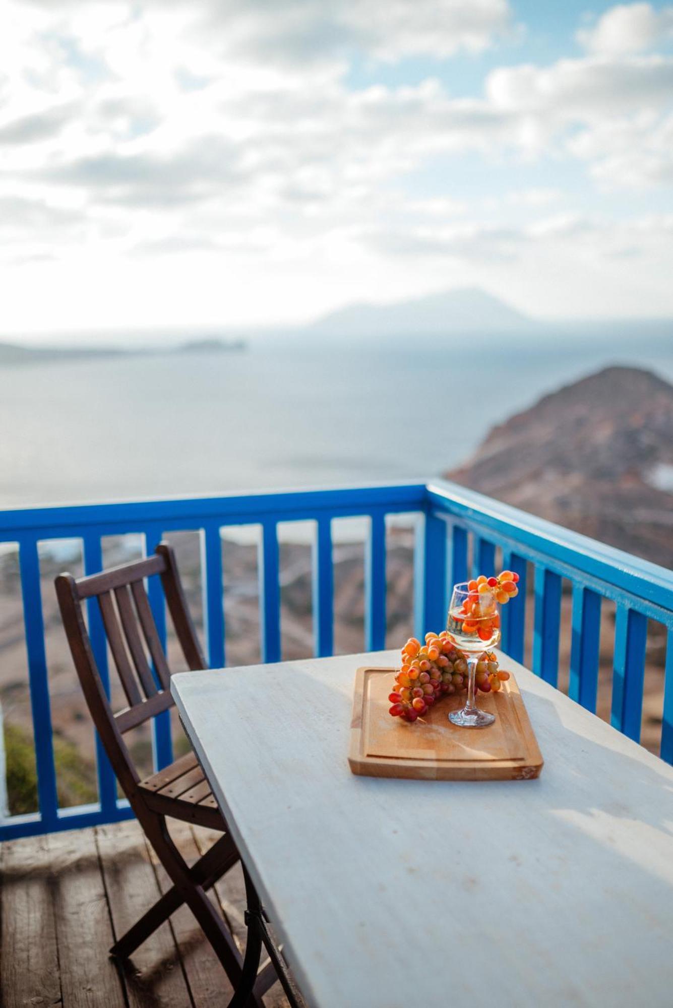 Castrum Traditional Sunset Suites Plaka  外观 照片