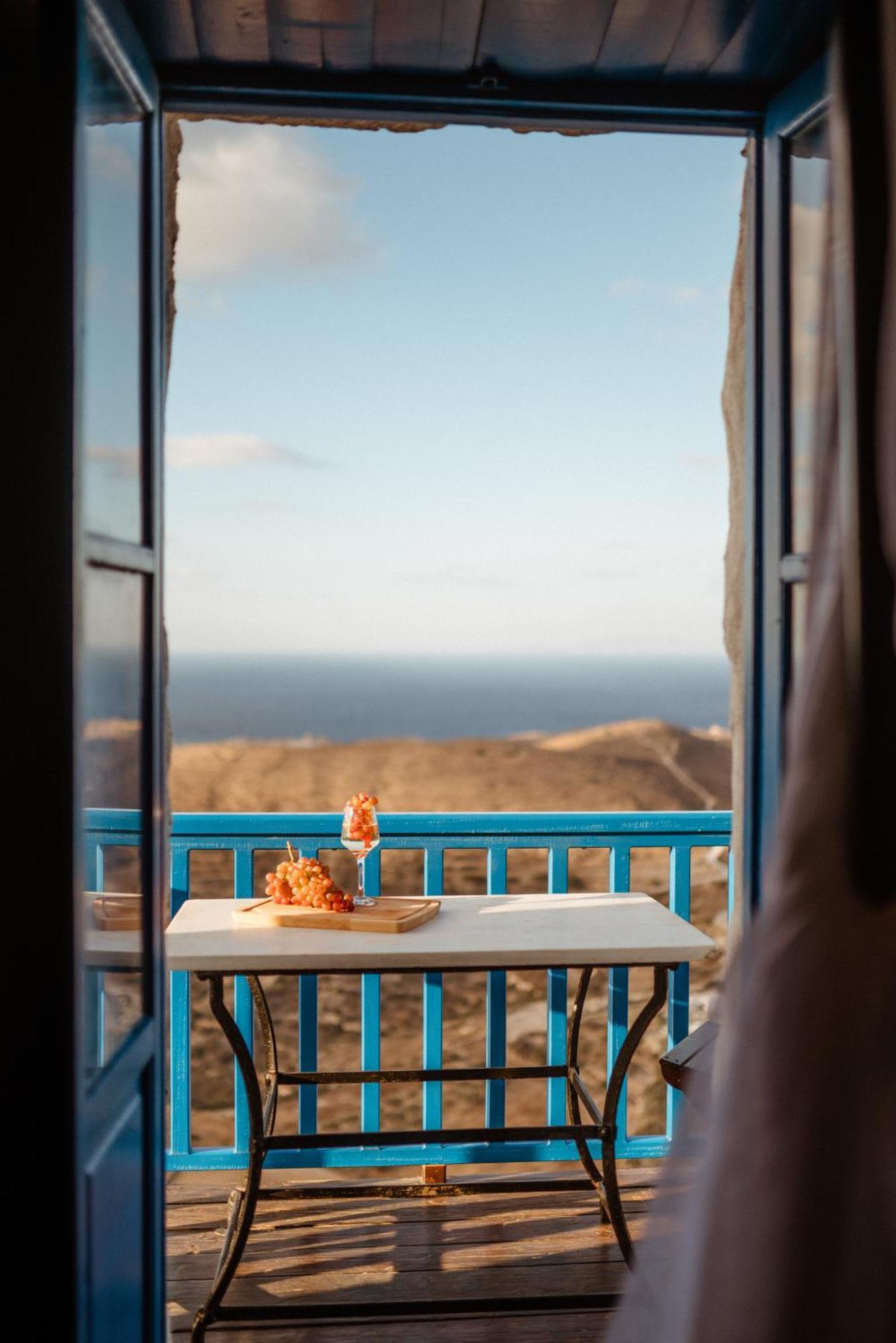 Castrum Traditional Sunset Suites Plaka  外观 照片